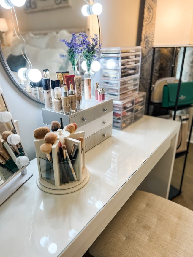 Maximize Storage With A Makeup Vanity The Scarlet Lily